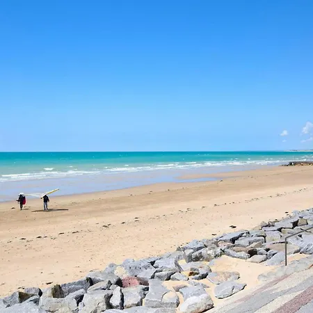 3 Bedroom Beautiful In بيت للعطل *