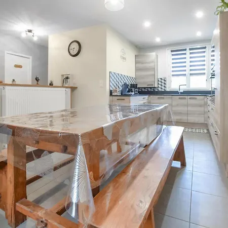 3 Bedroom Awesome Home In Lessay Holiday home