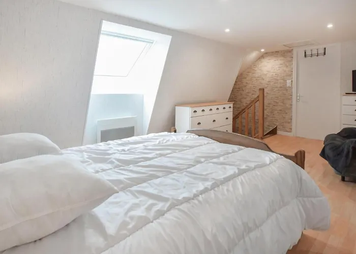 3 Bedroom Beautiful In Lessay