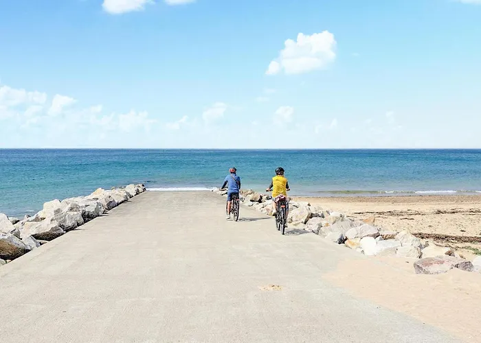 3 Bedroom Beautiful In Lessay